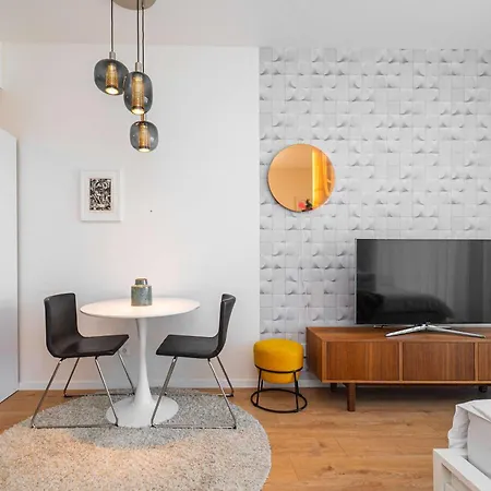 Nordic Elegance - Pristavna Pressburg