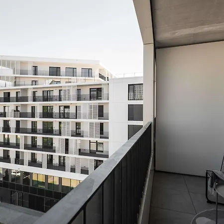 Nordic Elegance - Pristavna Apartment